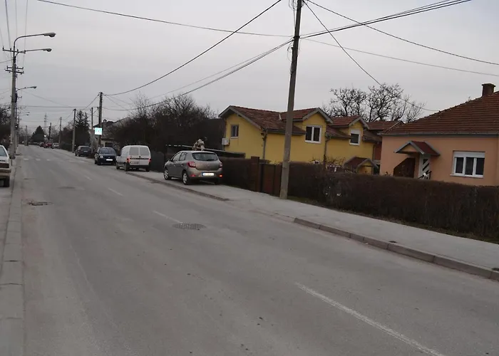 Smestaj Pandora Sobe Sa Kupatilom * Jagodina